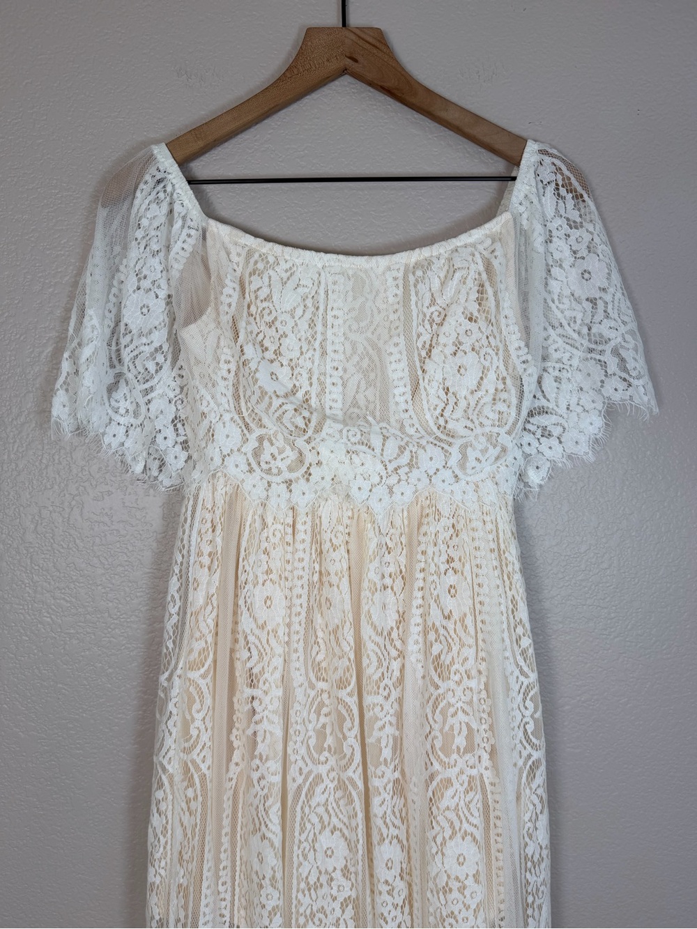 Baltic Born Caroline Cream Ivory Lace Off The Shoulder Maxi Dress Small $98 - Picture 9 of 16